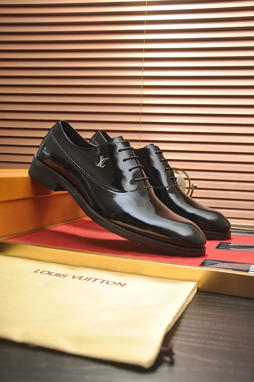 Men's shoes💰460💶【LOUIS VUITTON】(sheepskin lining) new cowhide LV formal shoes🎩🎩❗️🆘made one to one at the counter🎩original quality, imported cowhide upper➕full sheepskin lining➕original rubber outsole, {high quality visible}👣Size: 38-45 (45 custom-made)